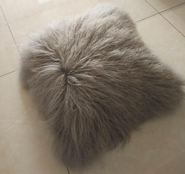 Выполненное на заказ 100% длинные волосы монгольская подушка 45кс45км меха овечки покрасило цвета свободные образцы