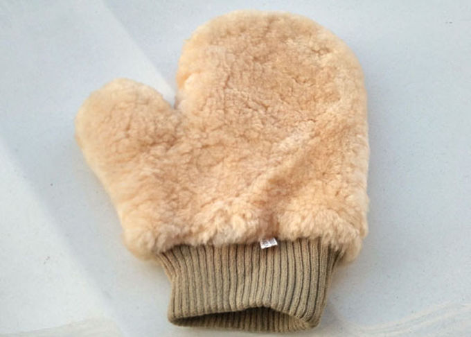 100% ручной работы перчаток чистки Ламбсвоол, естественная бежевая перчатка автомобиля овчины цвета 