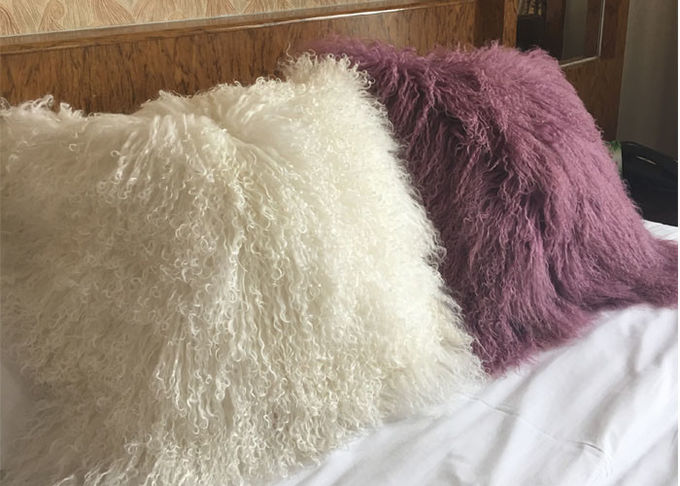 Случай подушки крышки валика монгольского реального меха декоративный для спальни живущей комнаты