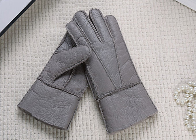 Естественная мягкая водоустойчивая самая теплая подкладка меха Ламбскин Австралии перчаток овчины