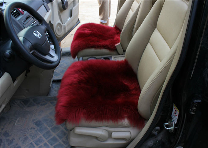 Квадратная длинная пушистая подушка сидения Ламбсвоол удобная для заднего сидения автомобиля